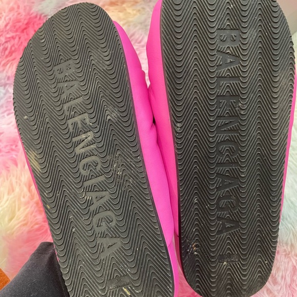 Balenciaga Pink Puffy Bow Slides - Picture 3 of 4